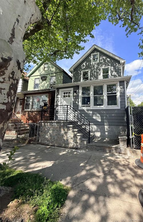 1017 E 92nd St, Brooklyn, NY, 11236-1719 | Card Image