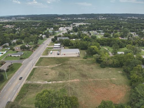 1401 Mill St, Pulaski, TN, 38478-4746 | Card Image