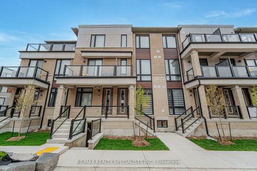 48-45 Knotsberry Cir, Brampton, ON, L6Y6G1 | Card Image