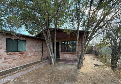 3219 N Anderson Dr, Tucson, AZ, 85716-1509 | Card Image