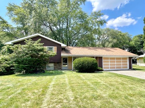 1900 Charles Ln, Aurora, IL, 60505-1266 | Card Image