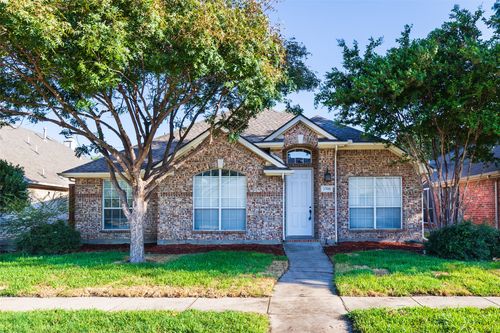 5708 Bedford Ln, The Colony, TX, 75056-3704 | Card Image