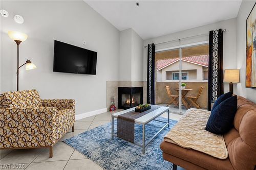 3084-4200 S Valley View Boulevard, Las Vegas, NV, 89103 | Card Image