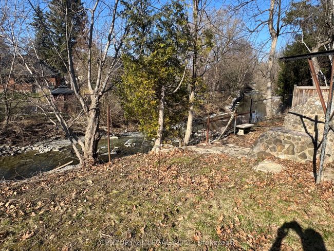 20 Leland Ave, House other with 3 bedrooms, 1 bathrooms and 4 parking in Etobicoke ON | Image 19