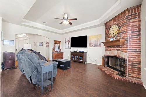 1560 Saddlecloth Trail, Guthrie, OK, 73044 | Card Image