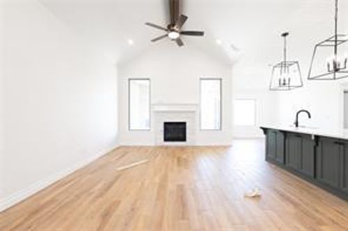 568 Still Meadows, Guthrie, OK, 73044 | Card Image