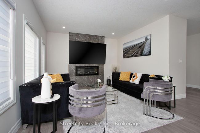 2136 Saddlerock Ave, House other with 4 bedrooms, 4 bathrooms and 2 parking in London ON | Image 6