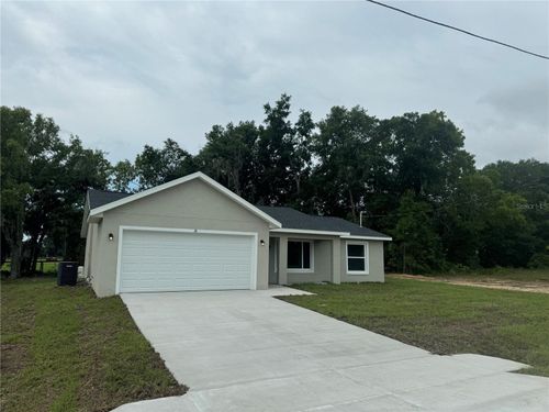 18 Maple Ln, OCKLAWAHA, FL, 32179-6520 | Card Image