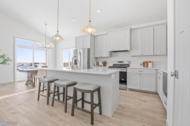 Kitchen | Image 11