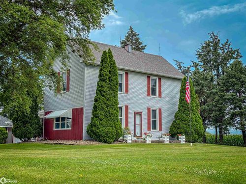 2275 Yankee Ave, Durant, IA, 52747-9557 | Card Image