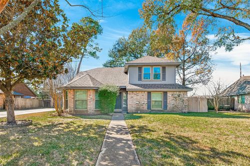 15411 Lago Villa Dr, Tomball, TX, 77377-8730 | Card Image