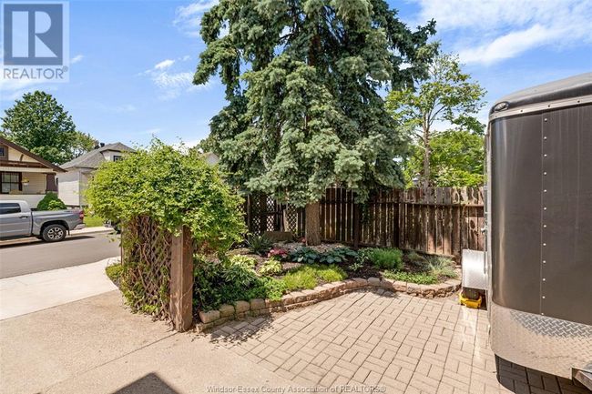 2 - 394 Grove Ave, House other with 1 bedrooms, 1 bathrooms and null parking in Windsor ON | Image 4