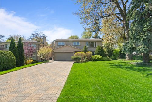 73 Owen Blvd, North York, ON, M2P1G4 | Card Image