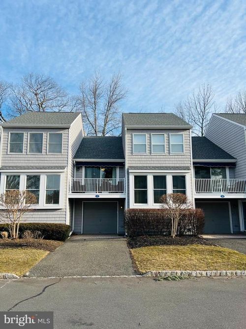 845 Arnold Ave, POINT PLEASANT BORO, NJ, 08742-2461 | Card Image