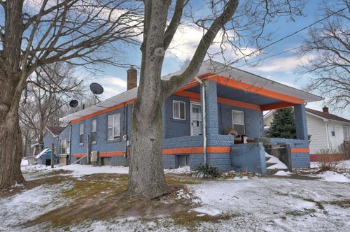 3280 E Atherton Road, Burton, MI, 48529 | Card Image