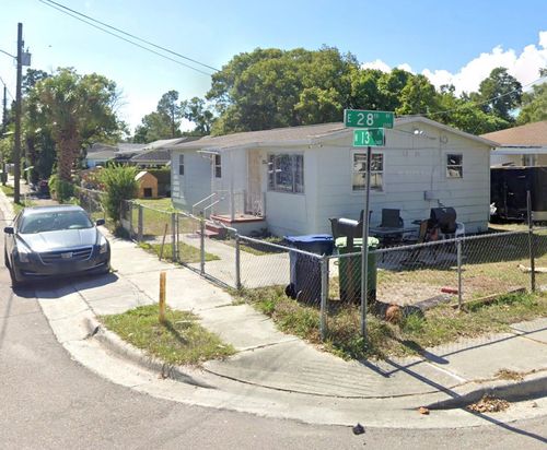 1221 E 28th Ave, TAMPA, FL, 33605-1033 | Card Image