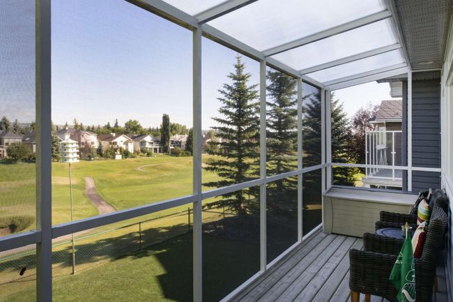 12 Valley Ponds Place Nw, Home with 4 bedrooms, 3 bathrooms and 4 parking in Calgary AB | Image 40