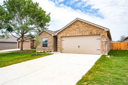 1012 Riverdale Cv, Jarrell, TX, 76537-2038 | Card Image
