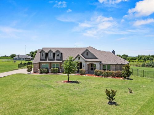 101 Winchester St, Van Alstyne, TX, 75495-2224 | Card Image