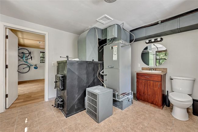 Basement Bathroom/Uttlity Room | Image 22