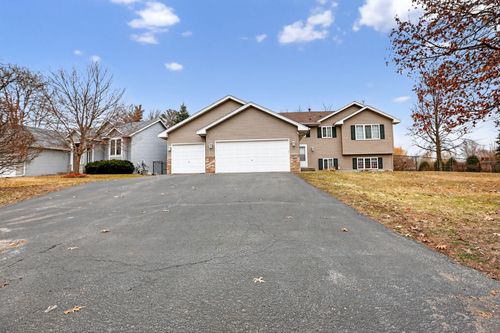 696 79th St, Lino Lakes, MN, 55014-1145 | Card Image