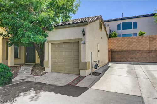 9929 Markhorn Ct, Las Vegas, NV, 89149-3741 | Card Image