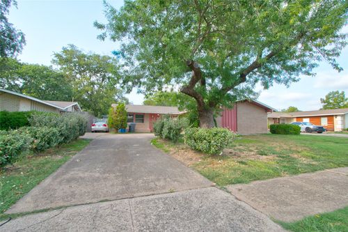 3431 High Mesa Dr, Dallas, TX, 75234-7941 | Card Image