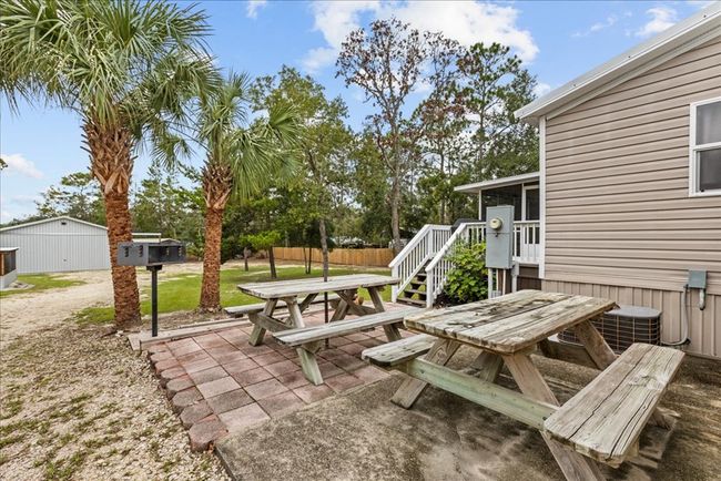 1415 Cedar St Ne, House other with 3 bedrooms, 2 bathrooms and 1 parking in Steinhatchee FL | Image 7
