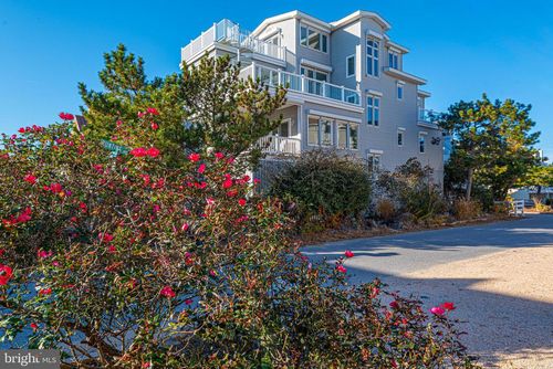 40209 Maryland Ave, FENWICK ISLAND, DE, 19944-4058 | Card Image