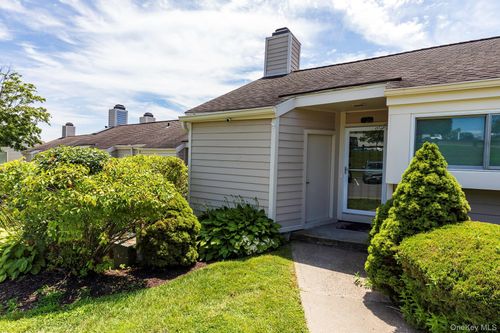 705 Eagles Ridge Rd, Brewster, NY, 10509-1136 | Card Image