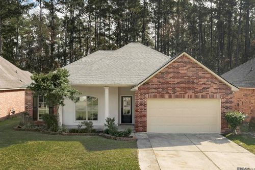 25966 Bronzewood St, Denham Springs, LA, 70726 | Card Image