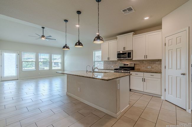 221 Treble Knl, House other with 4 bedrooms, 3 bathrooms and null parking in Spring Branch TX | Image 16