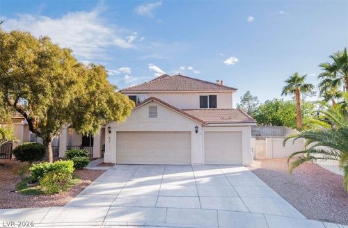 825 Gleamstar Ave, Las Vegas, NV, 89123-5848 | Card Image