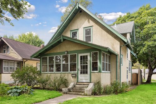 2740 41st Ave S, Minneapolis, MN, 55406-1810 | Card Image