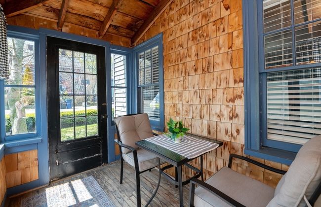 16 Dane St, House other with 3 bedrooms, 2 bathrooms and 3 parking in Peabody MA | Image 20