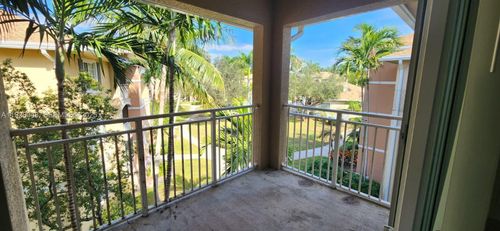 307-plus-garage-6505 Emerald Dunes Dr, West Palm Beach, FL, 33411-2776 | Card Image