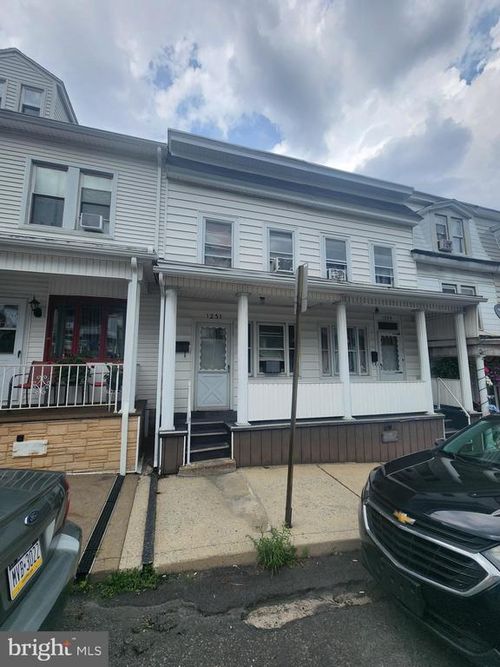 1231 Walnut St, ASHLAND, PA, 17921-1846 | Card Image