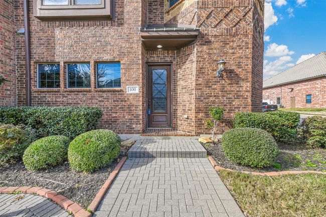 100 Prewit St, Townhouse with 3 bedrooms, 3 bathrooms and null parking in Keller TX | Image 4