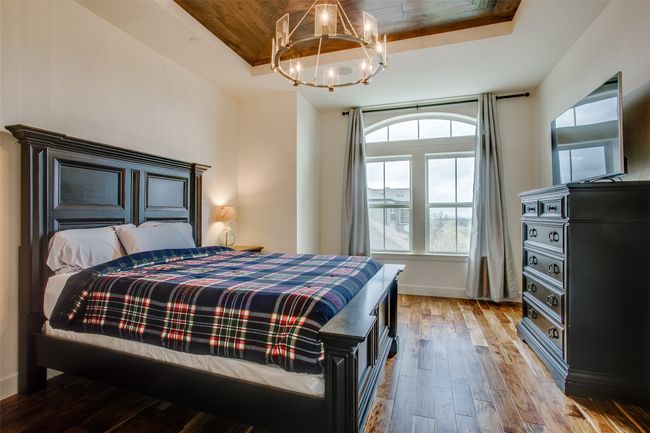 1832 Stevens Bluff Ln, House other with 3 bedrooms, 4 bathrooms and null parking in Dallas TX | Image 13