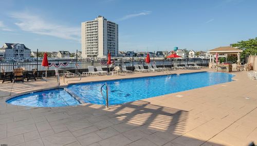 6101 Monmouth Ave, Ventnor City, NJ, 08406-2279 | Card Image