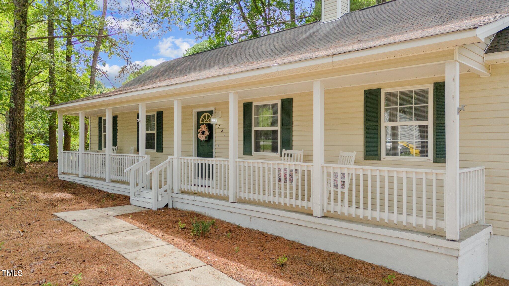 Cedar Ct, Fuquay Varina, NC 27526