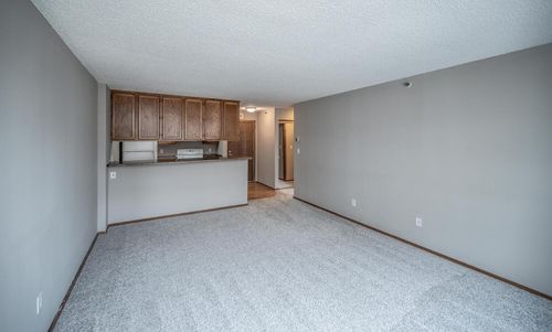 1819-433 S 7th Street, Minneapolis, MN, 55415 | Card Image