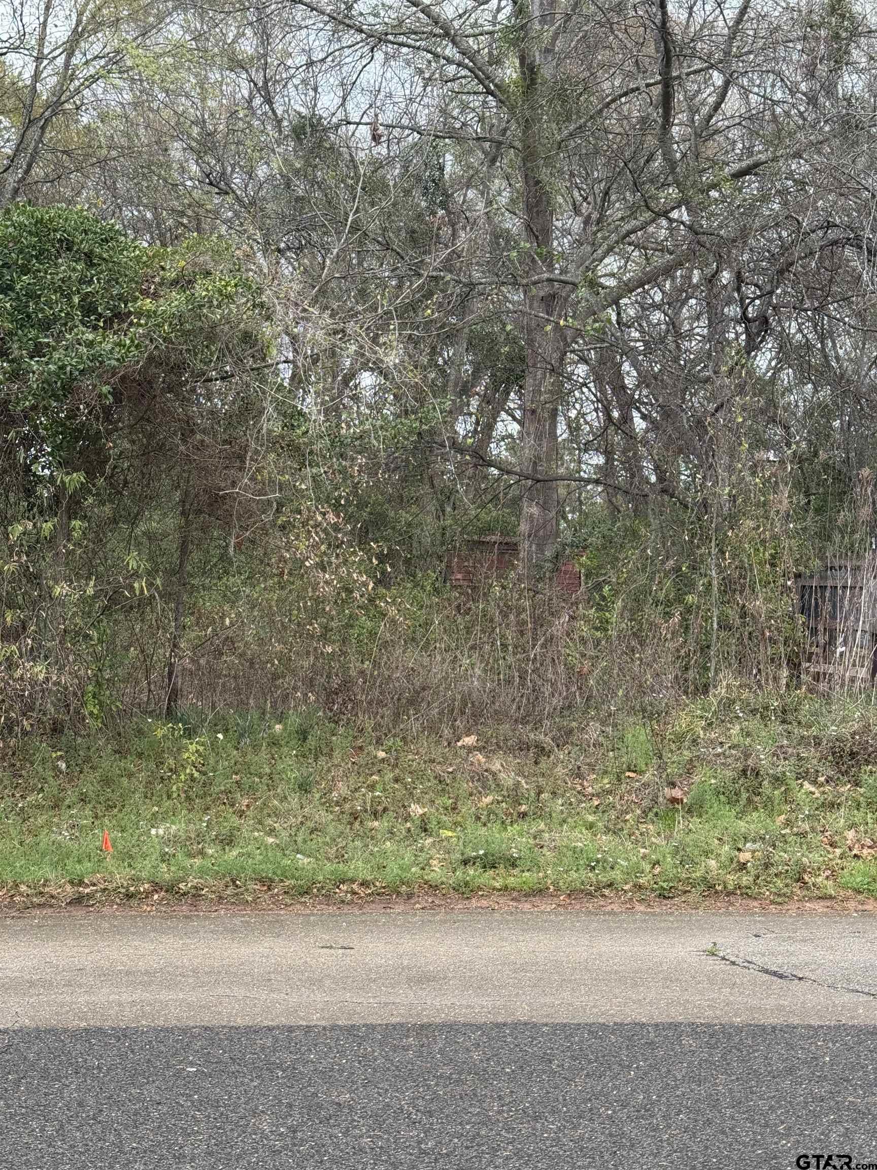 Land in Marshall