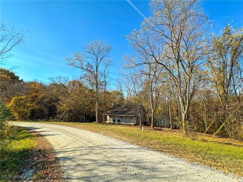 65775 Wilderness Ln, Quaker City, OH, 43773 | Card Image