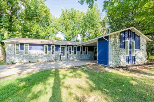 1107 N Jeff Davis St, Jacksonville, AR, 72076-3135 | Card Image