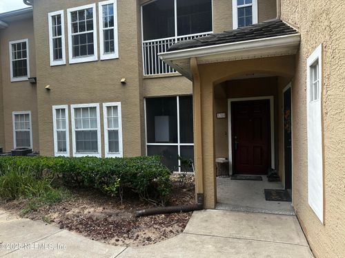 1310-10075 Gate Pkwy N, Jacksonville, FL, 32246-4418 | Card Image