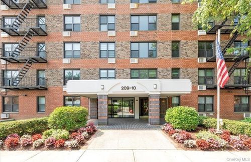 2-e-209-10 41st Ave, Bayside, NY, 11361-1905 | Card Image