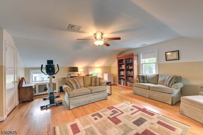 306 Boulevard, House other with 3 bedrooms, 2 bathrooms and null parking in Pompton Plains NJ | Image 24