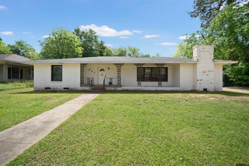 907 Henerson St., Jacksonville, TX, 75766 | Card Image