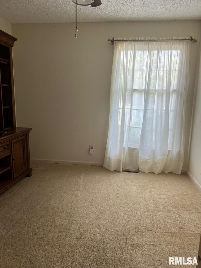 8 Shawnee Dr, House other with 3 bedrooms, 2 bathrooms and null parking in West Frankfort IL | Image 17